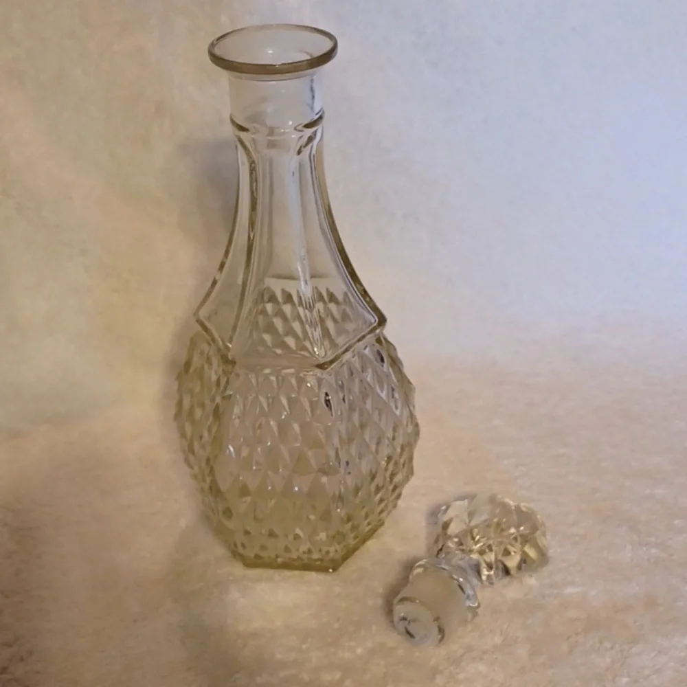 Vintage wine decanter carafe clear glass barware